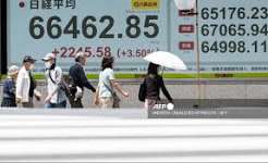 Crude oil prices fall as US–Iran peace deal boosts global equities